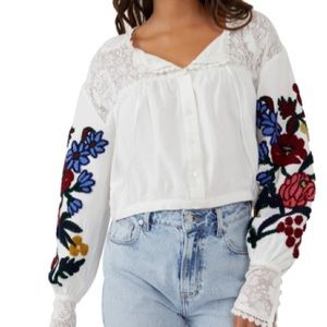 1 left! Rare Free People cropped Embroidered blouse